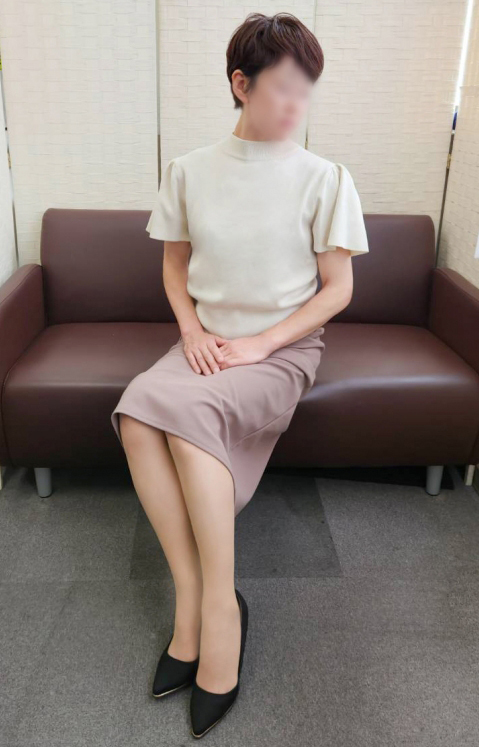 フーゾク嬢厳選図鑑～素人敏感ホンモノ妻のエロすぎる素顔～はなさん【大阪府】