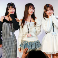 【YouTube動画あり】2026年期待の新人セクシー女優・蒼羽ななみ、国仲ありな、青坂あおいがイベント初登場！　先輩女優のみひながエッチな質問で盛り上げる！