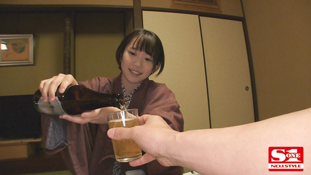 ※台本一切無し！！ハメ撮り！すっぴん！何でもアリ！架乃ゆらのスケベ本性剥き出しSEX！！ ガチで二人きりの温泉旅行でヤリまくった生々しすぎる超レアなエロス200％動画